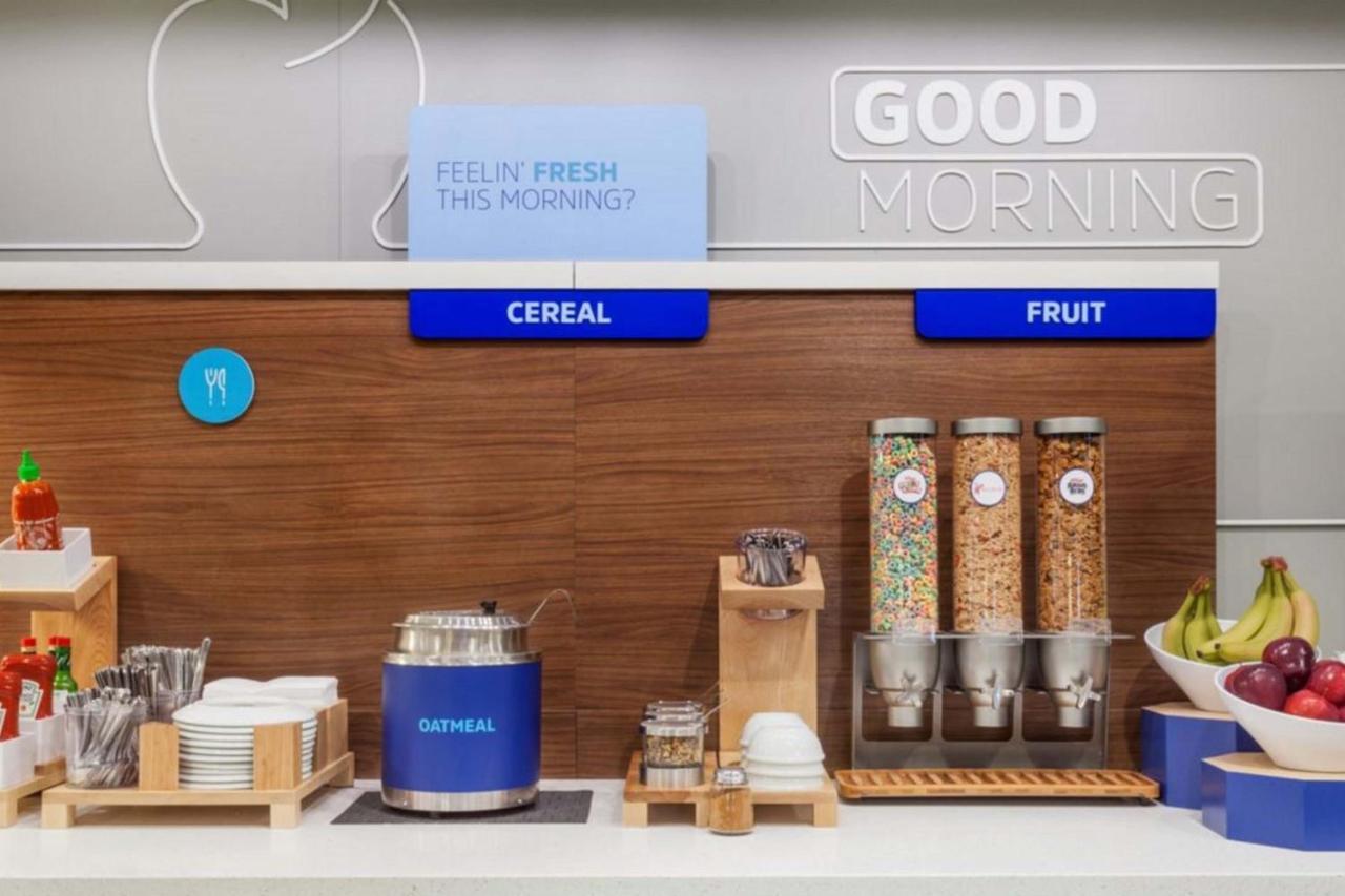 Holiday Inn Express Hotels Biddeford By Ihg Екстер'єр фото